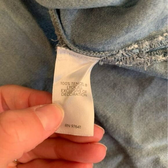 J. Jill womens denim 3/4 bell sleeve top with embroidered -SP - Picture 6 of 10